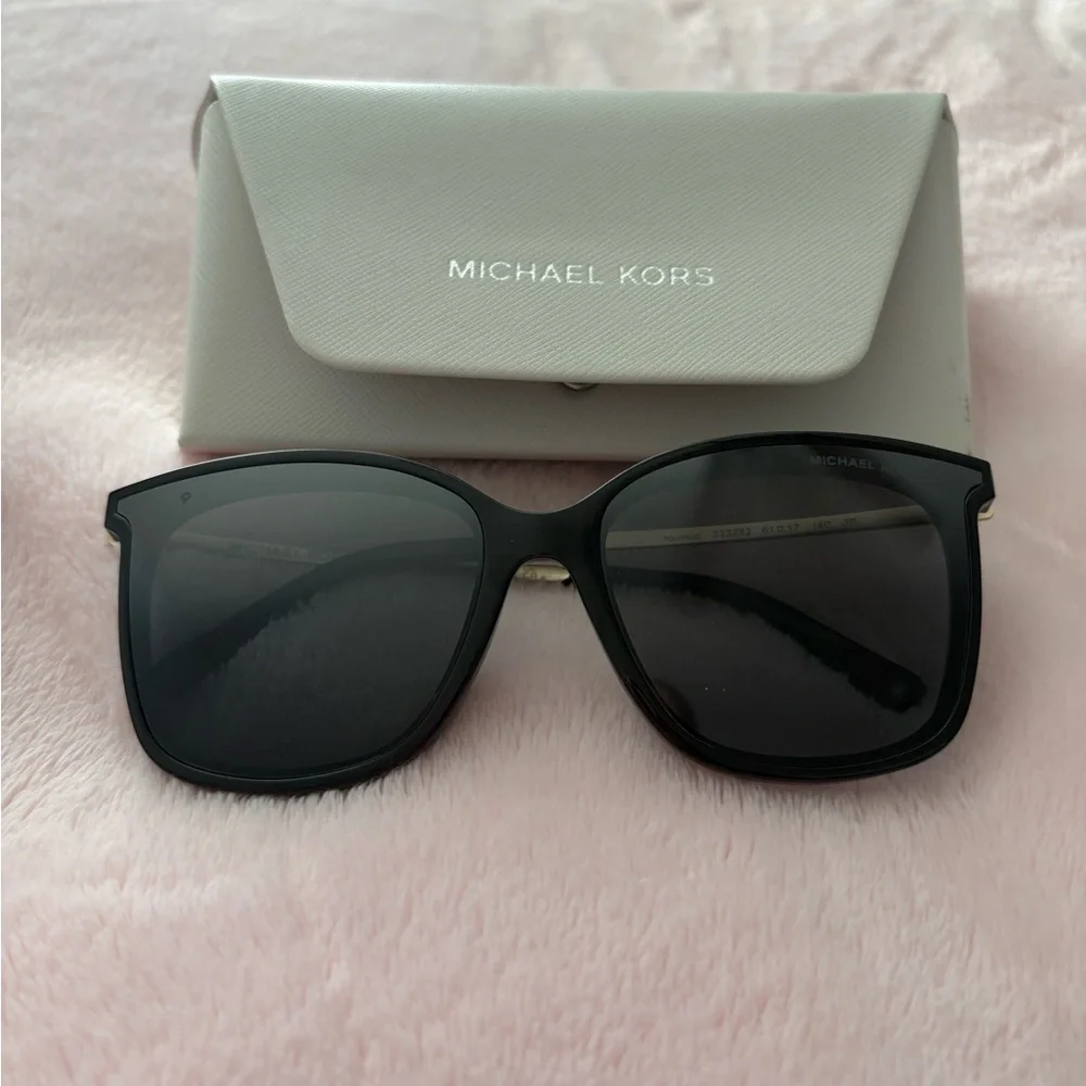 Michael Kors Sunglasses - Picture 1 of 10